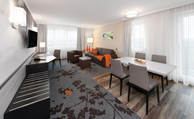 SI-SUITES