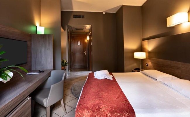 Hotel Sunflower