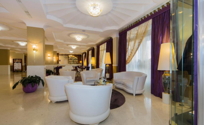 Zanhotel Centergross