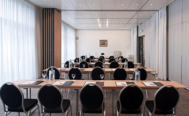 Holiday Inn Berlin - City West, an IHG Hotel