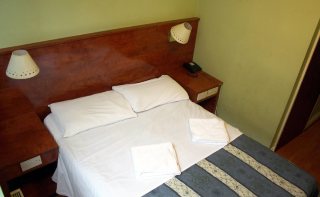 Apollo Hotel