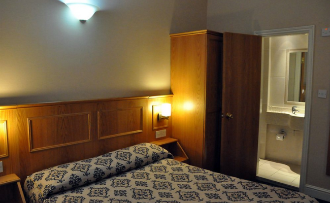Olympic House Hotel