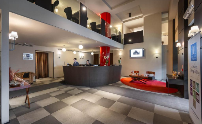 IH Hotels Milano Ambasciatori