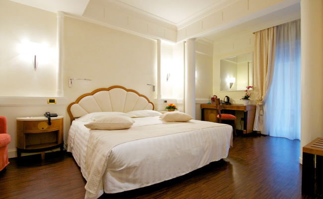 Mercure Parma Stendhal