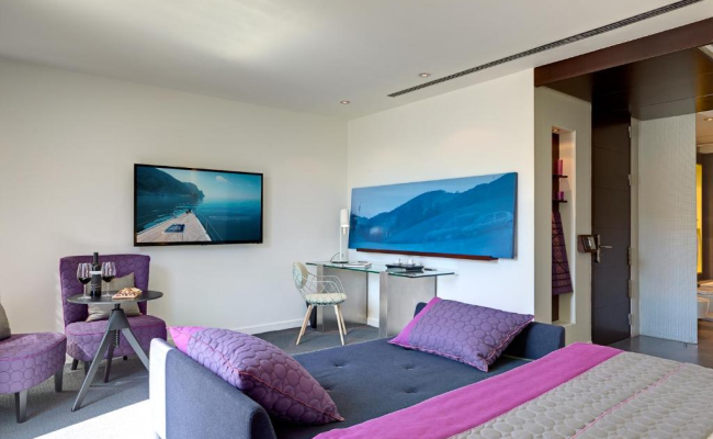 Sixtytwo Hotel