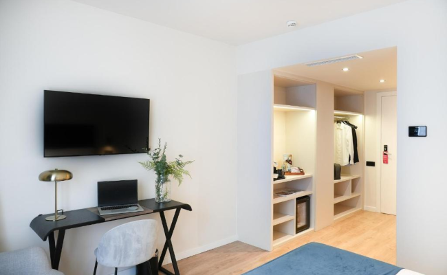 Arenas Atiram Hotels