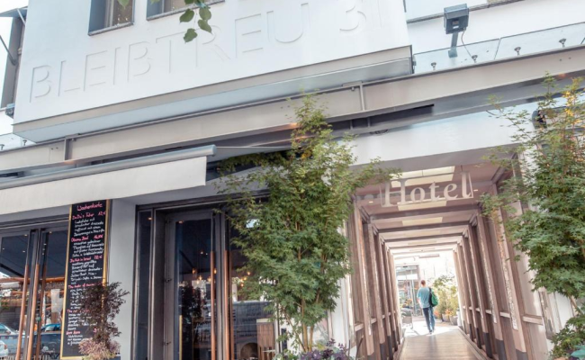 Hotel Bleibtreu Berlin by Golden Tulip