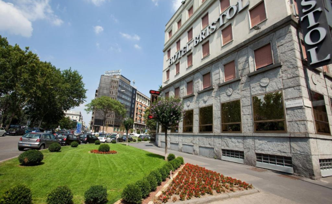 Hotel Bristol
