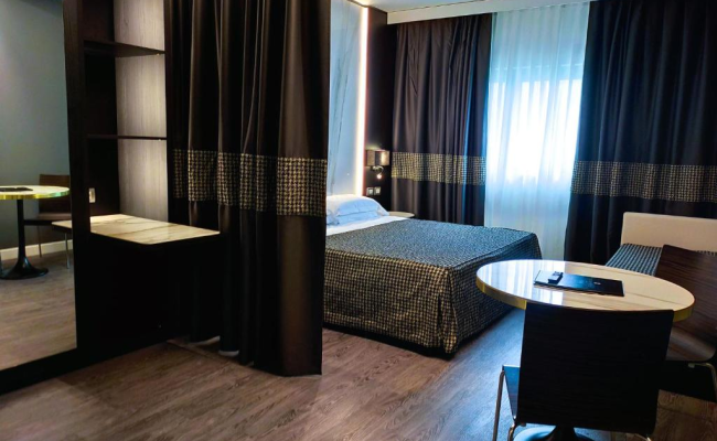 The Sydney Hotel