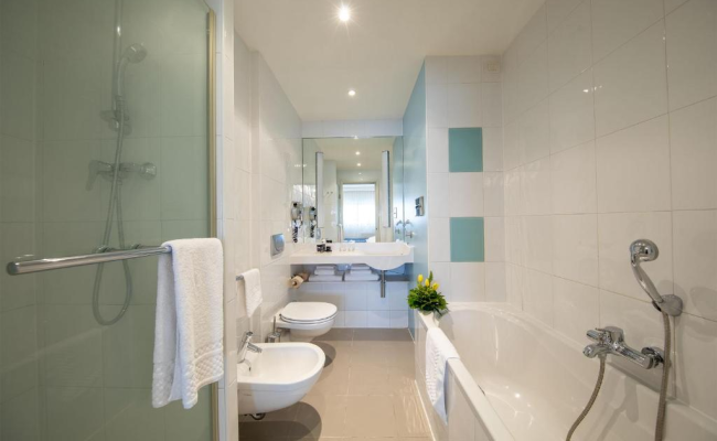 The Sydney Hotel