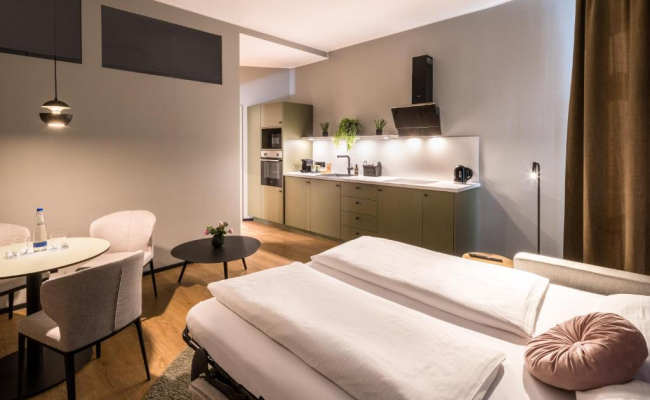 KOOS Hotel&Apartments - City Aparthotel