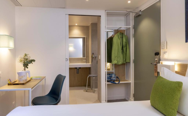 Hotel Paris Louis Blanc