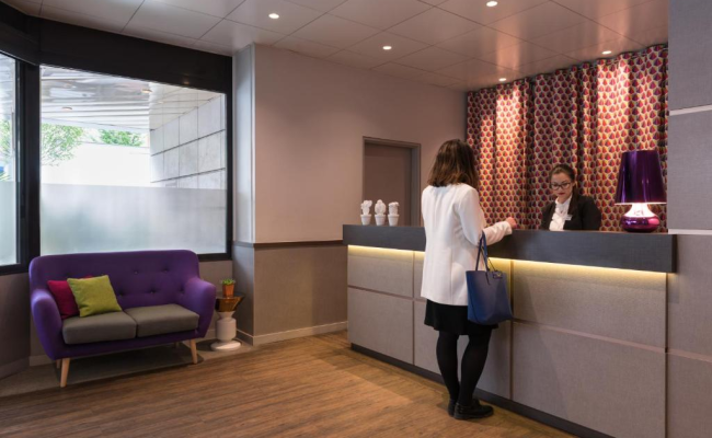 Hotel Paris Louis Blanc