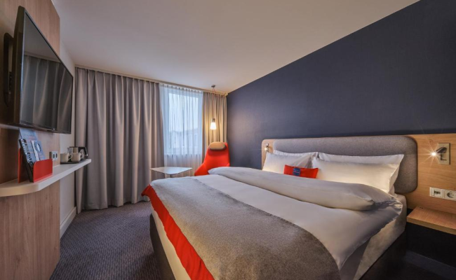 Holiday Inn Express Duesseldorf - City North, an IHG Hotel