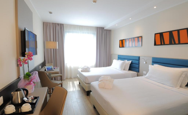 IH Hotels Milano Lorenteggio