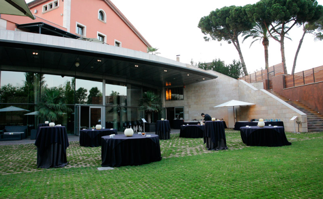 Qgat Restaurant Events & Hotel