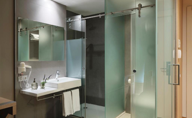 Qgat Restaurant Events & Hotel