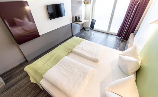 Hotel Demas City