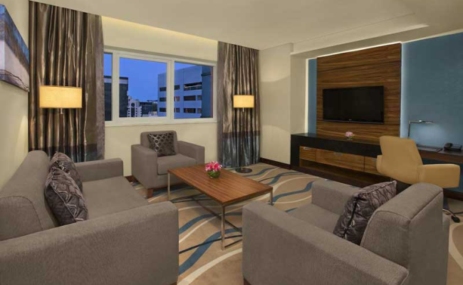 DoubleTree by Hilton Hotel and Residences Dubai – Al Barsha