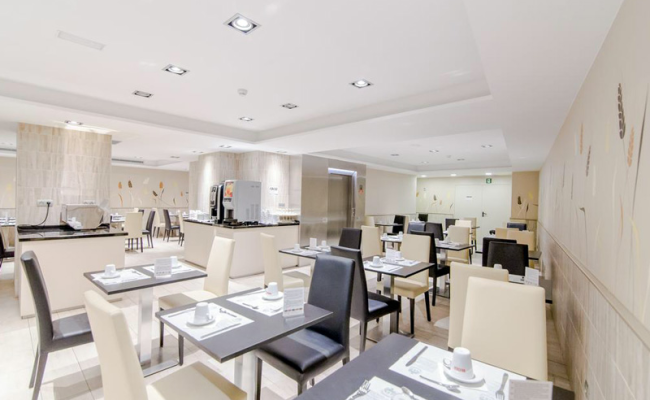 Hotel Santa Marta