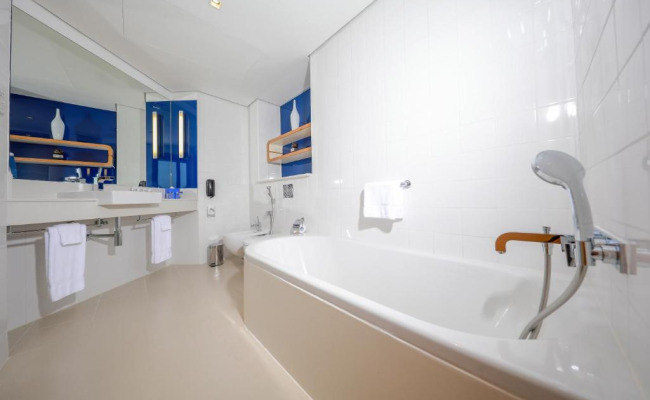 Park Inn by Radisson Abu Dhabi Yas Island