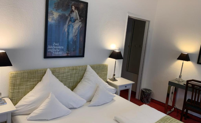 Hotel Nymphenburg City - München