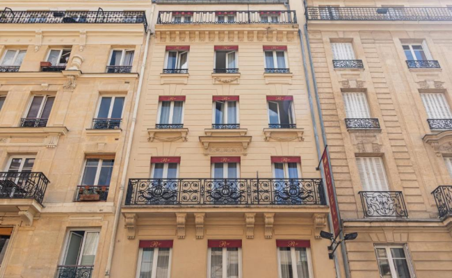 Hotel Riviera OPERA Cadet