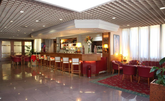 Hotel Maxim