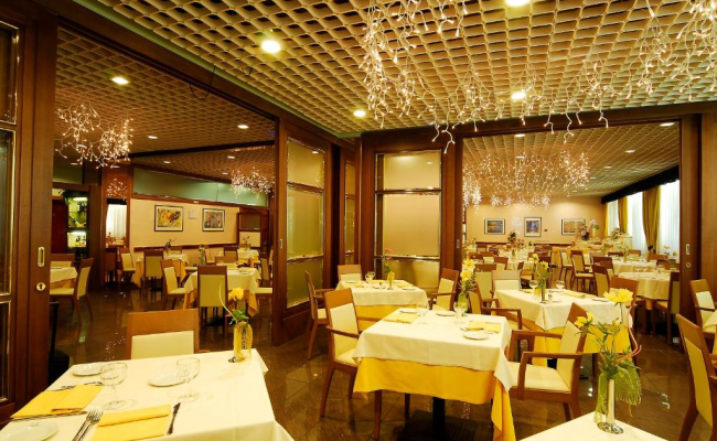 Hotel Maxim