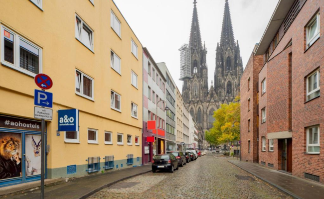 A&O Koln Dom
