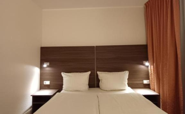 Hotel ARIANA Koln