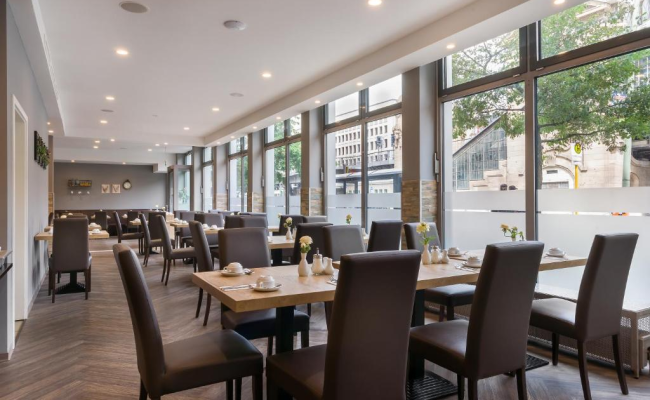 Garner Hotel Berlin - Schöneberg, an IHG Hotel