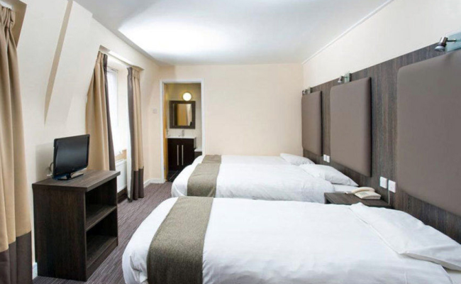 Hotel Lily