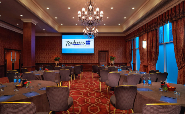 Radisson Blu Edwardian, Heathrow
