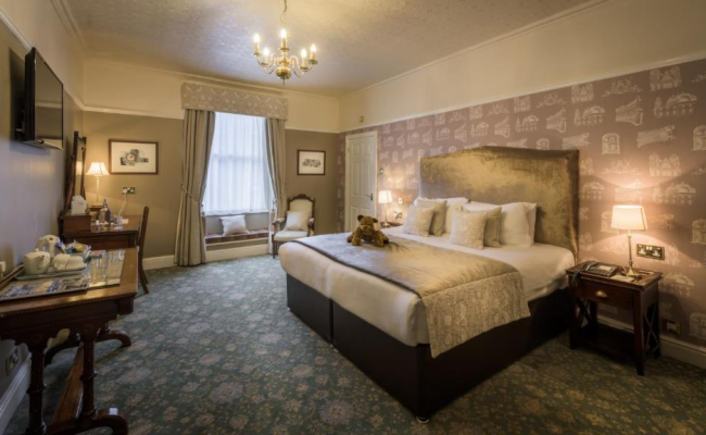 Old Hall Hotel