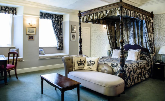 Old Hall Hotel