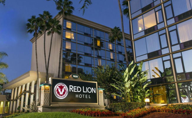 Red Lion Hotel Anaheim Resort