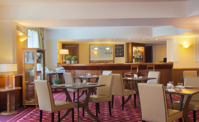 Starhotels Business Palace