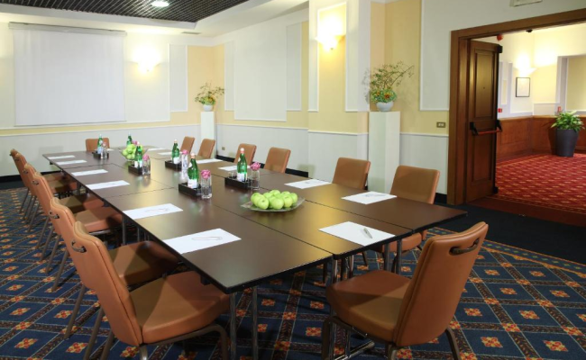 Starhotels Business Palace