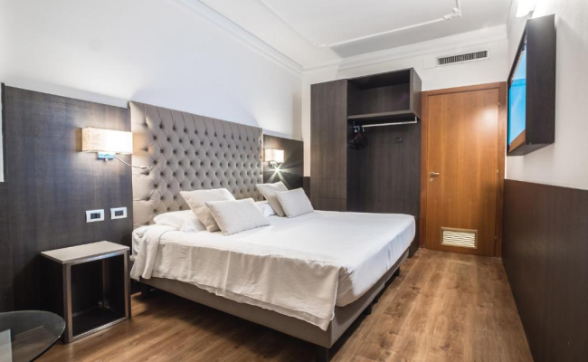 Hotel Mythos