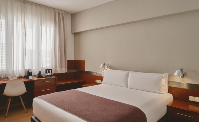 Tres Torres Atiram Hotels