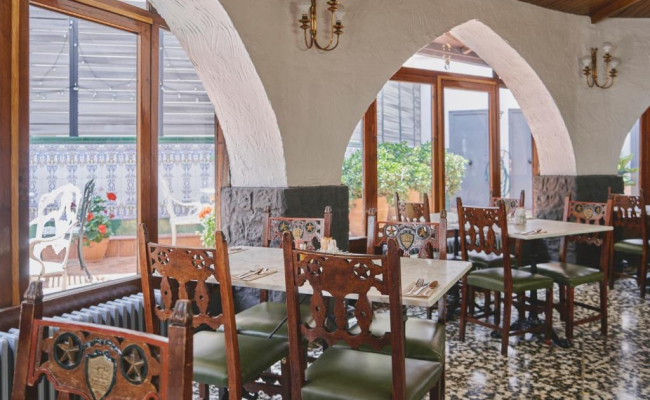 Meson Castilla Atiram Hotels