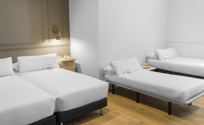 Meson Castilla Atiram Hotels