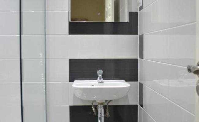 Hotel 65