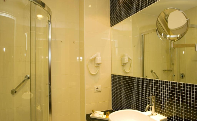 MICHELINO 75 by the Sydney Hotel