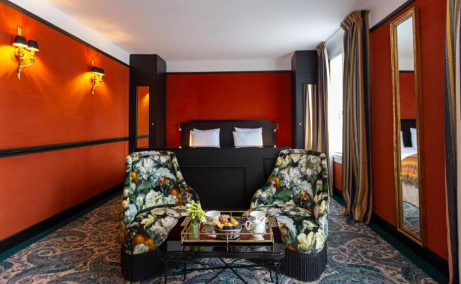 NEW HOTEL REPUBLIQUE