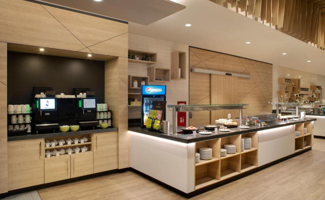 Holiday Inn Frankfurt Airport, an IHG Hotel