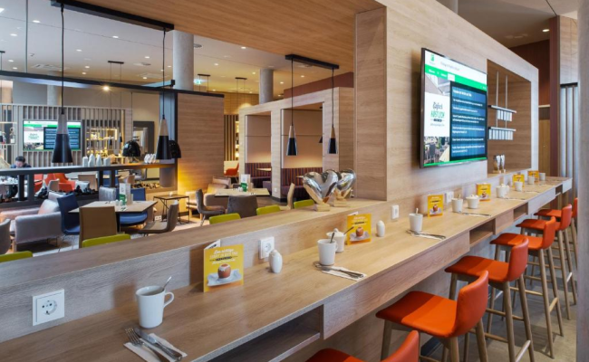 Holiday Inn Frankfurt Airport, an IHG Hotel