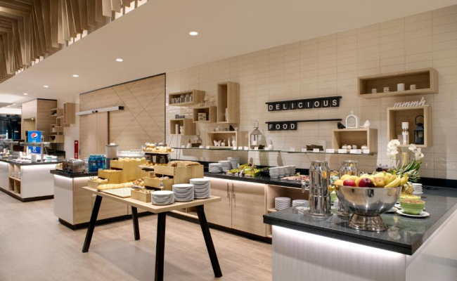 Holiday Inn Frankfurt Airport, an IHG Hotel