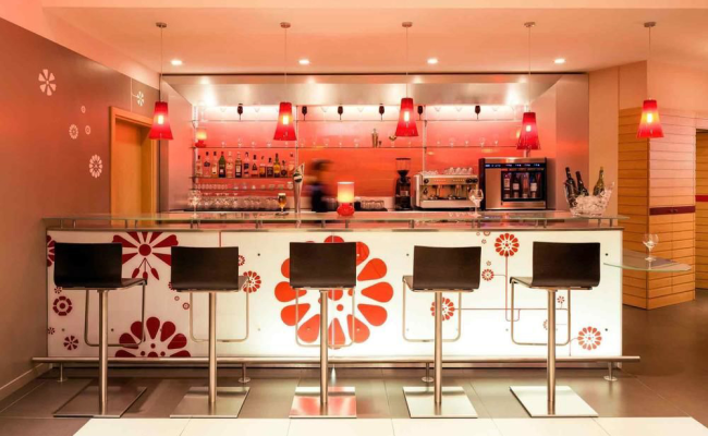 Ibis Barcelona Santa Coloma